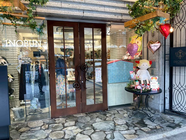 イノブン四条本店でのサイン会イベント